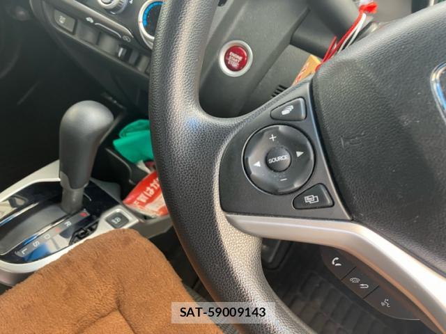 Honda FIT 2014-02 8547440-14