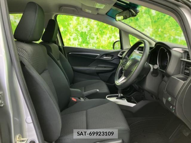 Honda FIT 2018-05 8548544-3