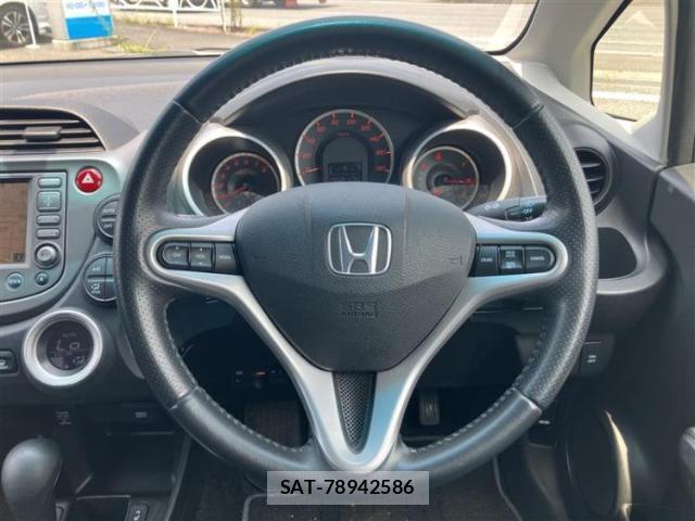 Honda FIT 2010-01 8549285-17