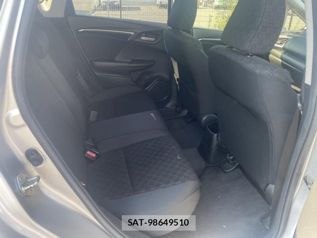 Honda FIT 2015-10 8549393-16