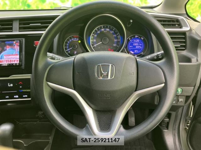 Honda FIT 2015-02 8550097-14