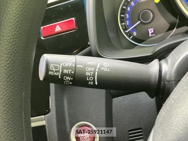 Honda FIT 2015-02 8550097-16