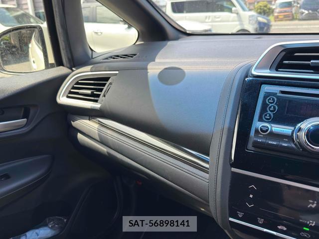 Honda FIT 2014-08 8551541-10