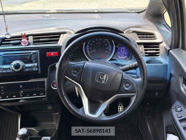 Honda FIT 2014-08 8551541-2