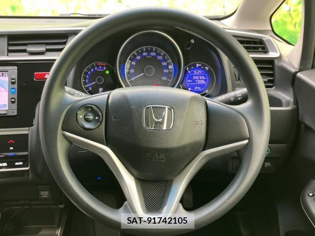 Honda FIT 2016-09 8552613-14