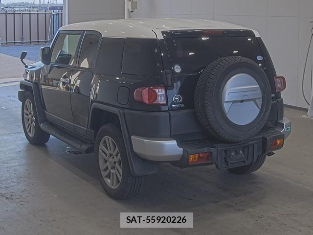 Toyota FJ CRUISER 2014-05 8547871-1