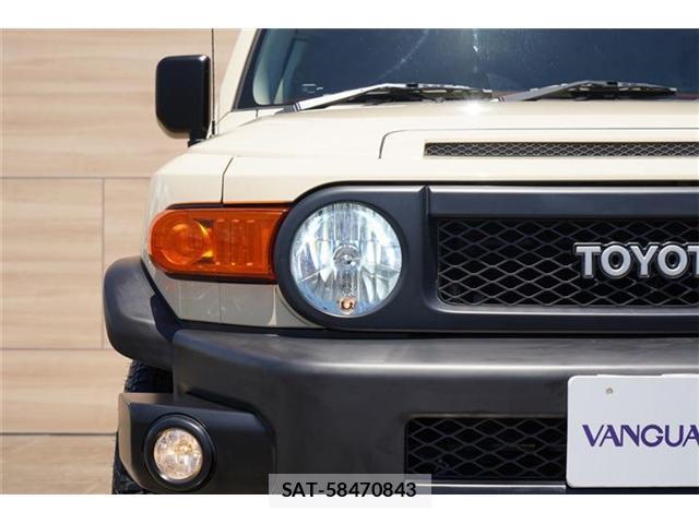Toyota FJ CRUISER 2018-03 8549316-19