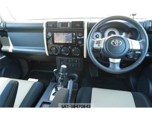 Toyota FJ CRUISER 2018-03 8549316-6