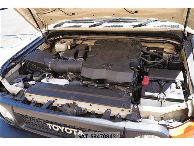 Toyota FJ CRUISER 2018-03 8549316-9