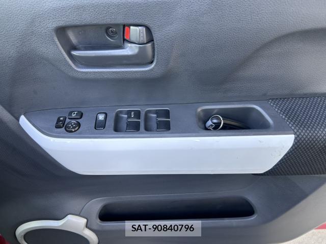Mazda FLAIR CROSSOVER 2015-06 8548625-16
