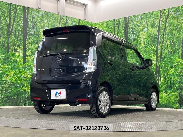 Mazda FLAIR 2016-01 8546854-16