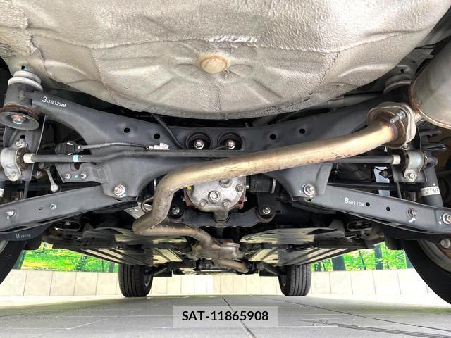 Subaru FORESTER 2016-08 8546351-18