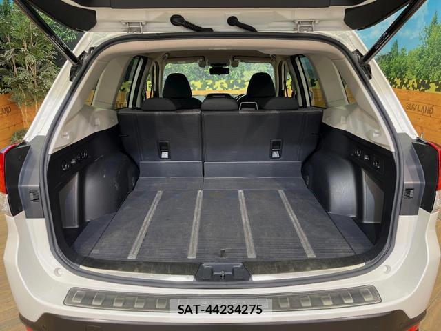 Subaru FORESTER 2019-03 8547346-11