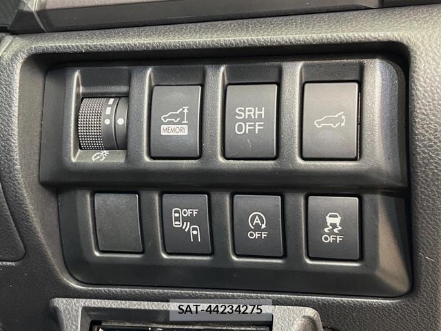 Subaru FORESTER 2019-03 8547346-4