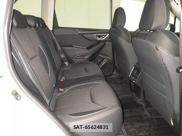Subaru FORESTER 2019-08 8547878-3