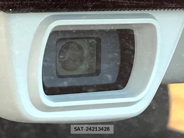 Subaru FORESTER 2021-08 8548464-2