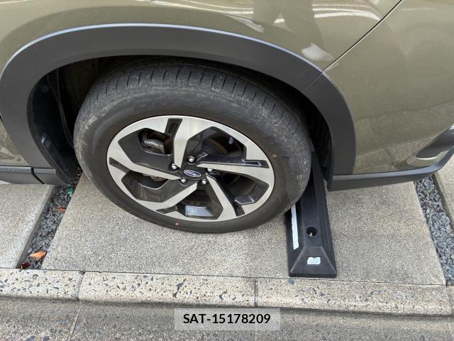 Subaru FORESTER 2024-05 8551211-18