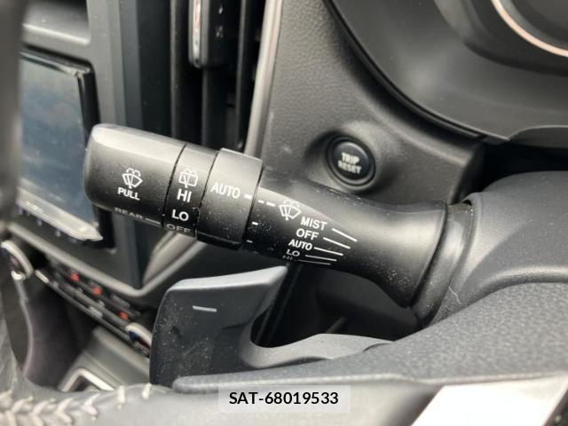 Subaru FORESTER 2021-10 8551923-16