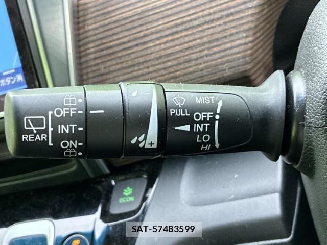 Honda FREED HYBRID 2023-09 8547132-15