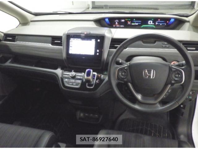 Honda FREED HYBRID 2017-11 8548307-2