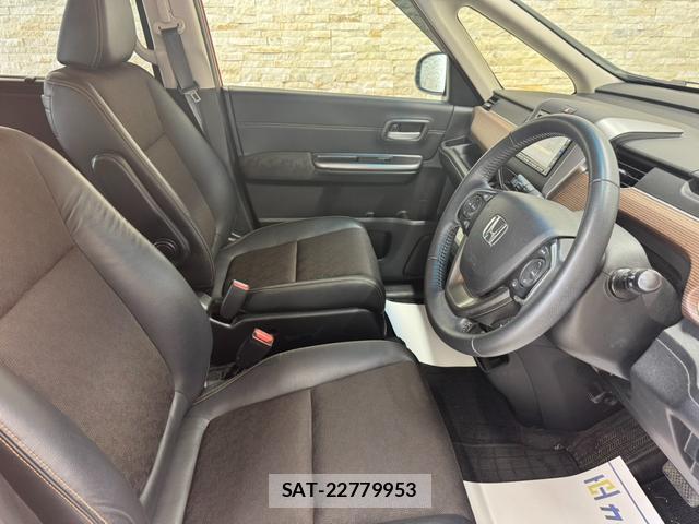 Honda FREED HYBRID 2020-01 8548673-9