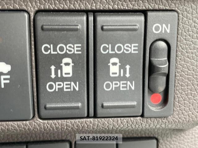 Honda FREED HYBRID 2017-10 8549632-3
