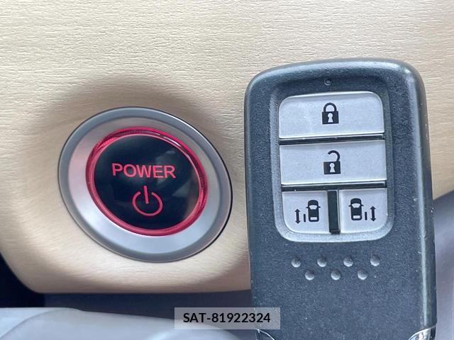 Honda FREED HYBRID 2017-10 8549632-6