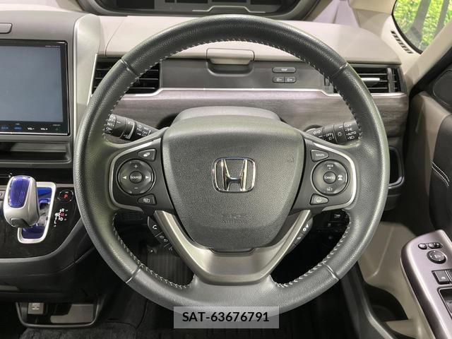 Honda FREED HYBRID 2017-03 8552059-11