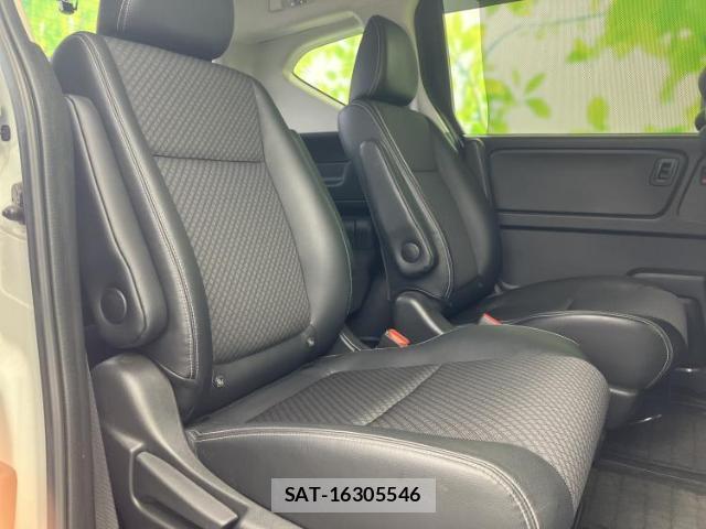 Honda FREED HYBRID 2022-08 8552631-4