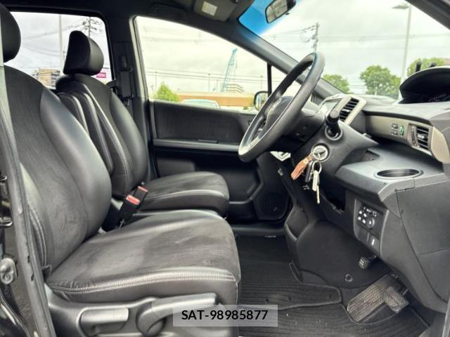 Honda FREED SPIKE 2015-12 8546160-3
