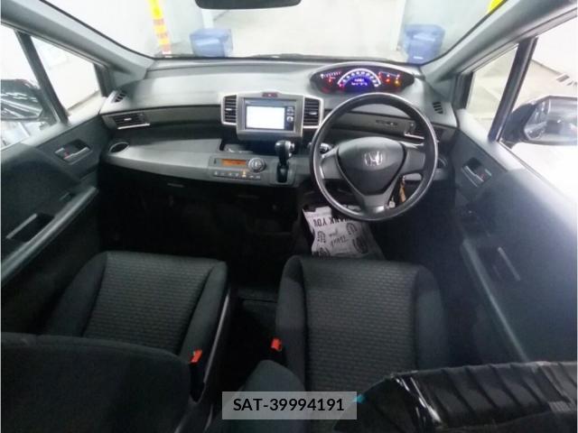 Honda FREED SPIKE 2011 8551029-2