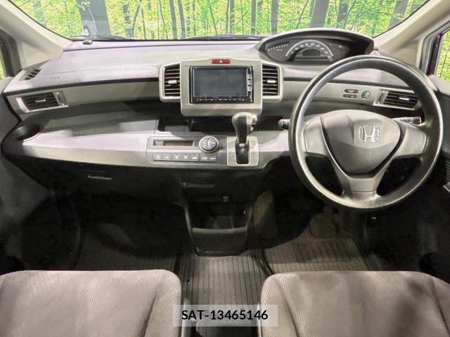 Honda FREED 2013-08 8546465-1