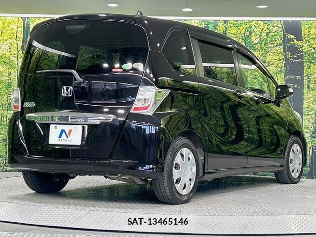 Honda FREED 2013-08 8546465-17