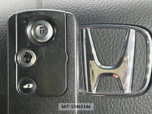 Honda FREED 2013-08 8546465-4
