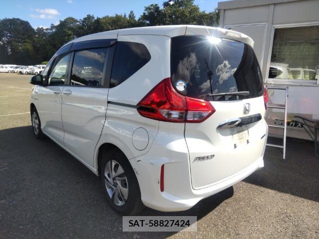 Honda FREED 2018-08 8546573-5