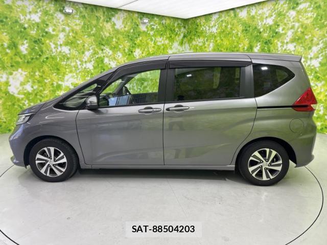 Honda FREED 2021-09 8546749-1