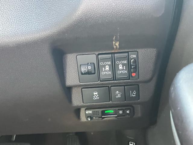 Honda FREED 2018-06 8547368-16