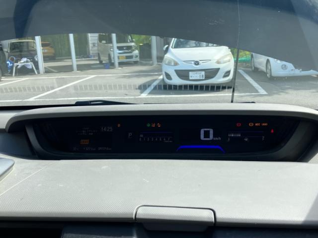 Honda FREED 2018-06 8547368-18