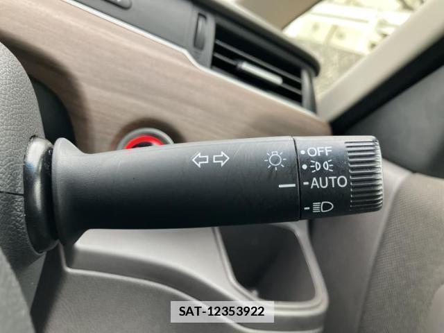 Honda FREED 2021-11 8547763-14