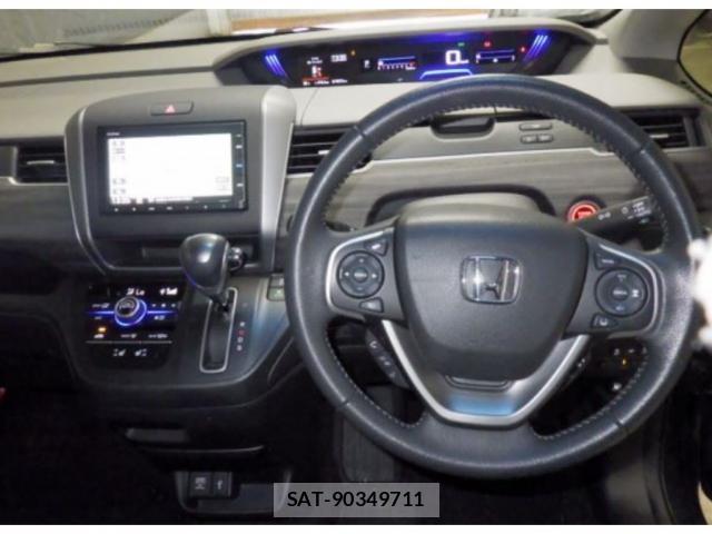 Honda FREED 2023-06 8548334-2