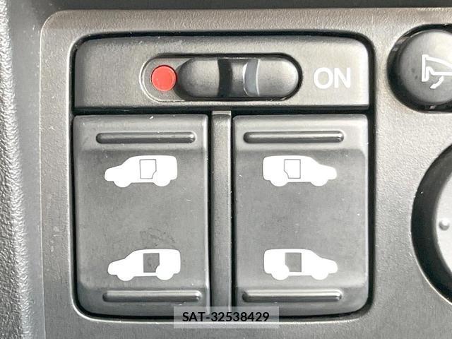 Honda FREED 2015-07 8549686-2