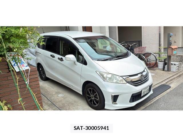 Honda FREED 2015-02 8551240-1