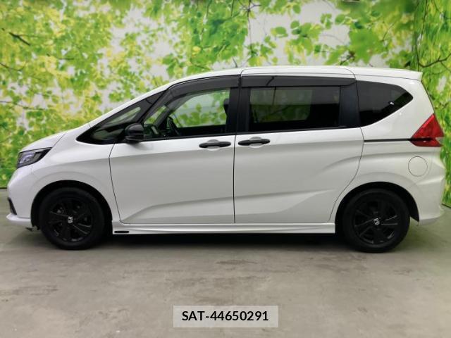 Honda FREED 2022-06 8552441-1