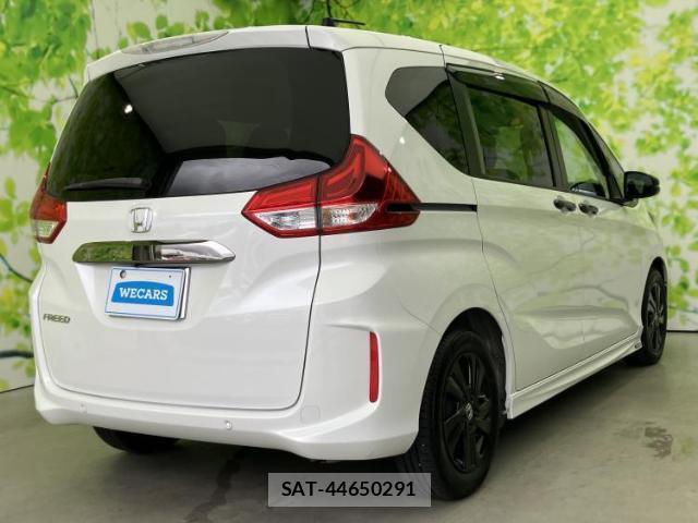 Honda FREED 2022-06 8552441-2
