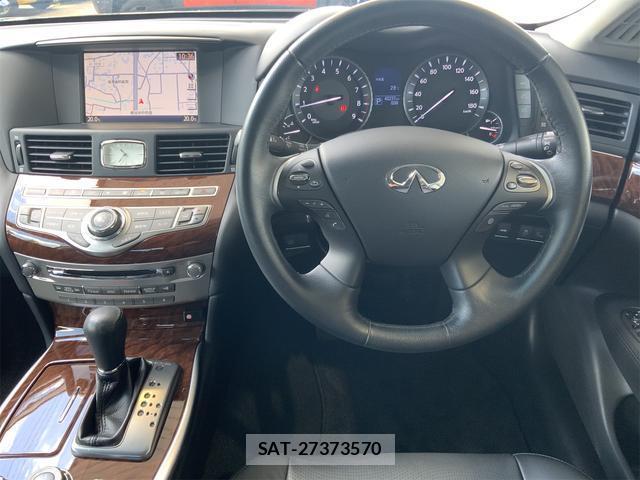 Nissan FUGA 2017-07 8547021-14