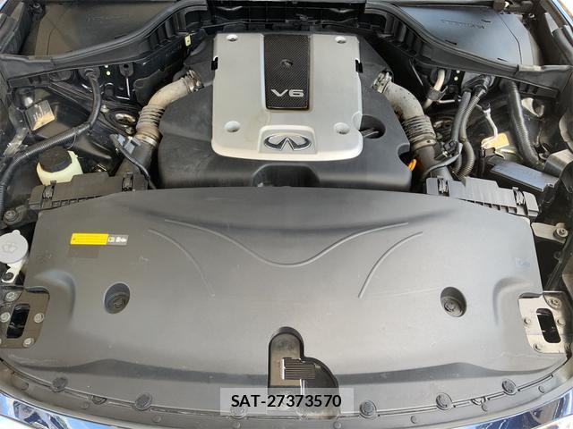 Nissan FUGA 2017-07 8547021-15