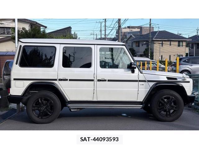 Mercedes Benz G-CLASS 2012-10 8548851-2