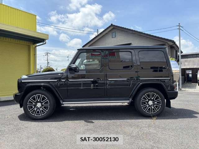 Mercedes Benz G-CLASS 2025-01 8549613-6