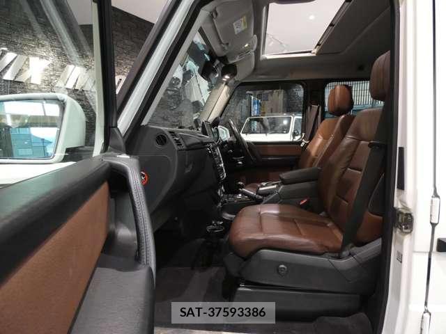 Mercedes Benz G-CLASS 2016-06 8549901-16