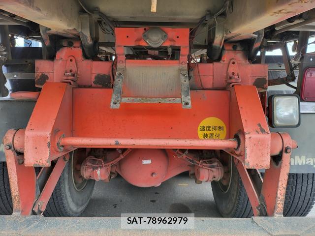 Isuzu GIGA 2006-08 8546680-15